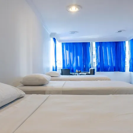 Habitación en casa particular Acogedor Loft Laguito 1 N *